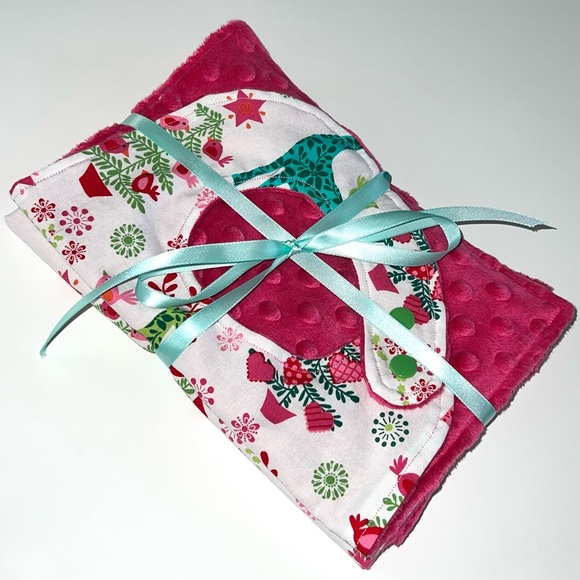 NEW 🪡 Nordic Holiday Festive Christmas Handmade Baby Gift Set - Christmas Gift - Picture 3 of 5